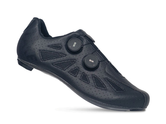 CX302 Classic Black/Black (Narrow, Regular and Wide insole)